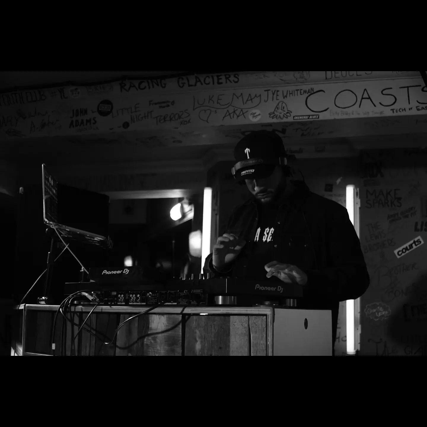 DJ Jeevz 5